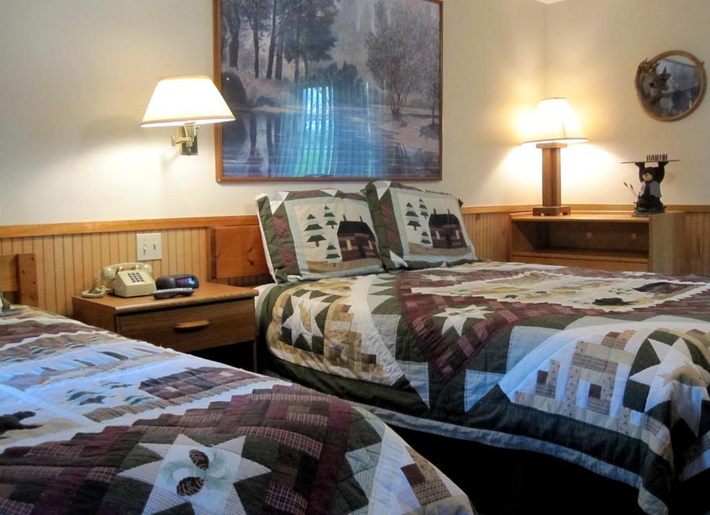 Bear Tree Lodge Weirs Beach Bagian luar foto