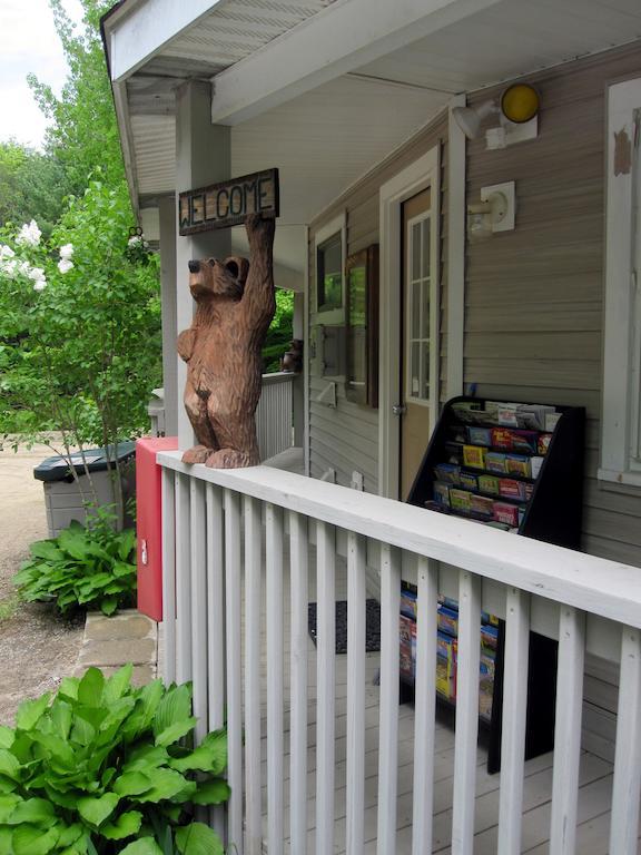 Bear Tree Lodge Weirs Beach Bagian luar foto