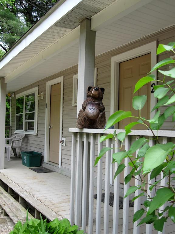 Bear Tree Lodge Weirs Beach Bagian luar foto